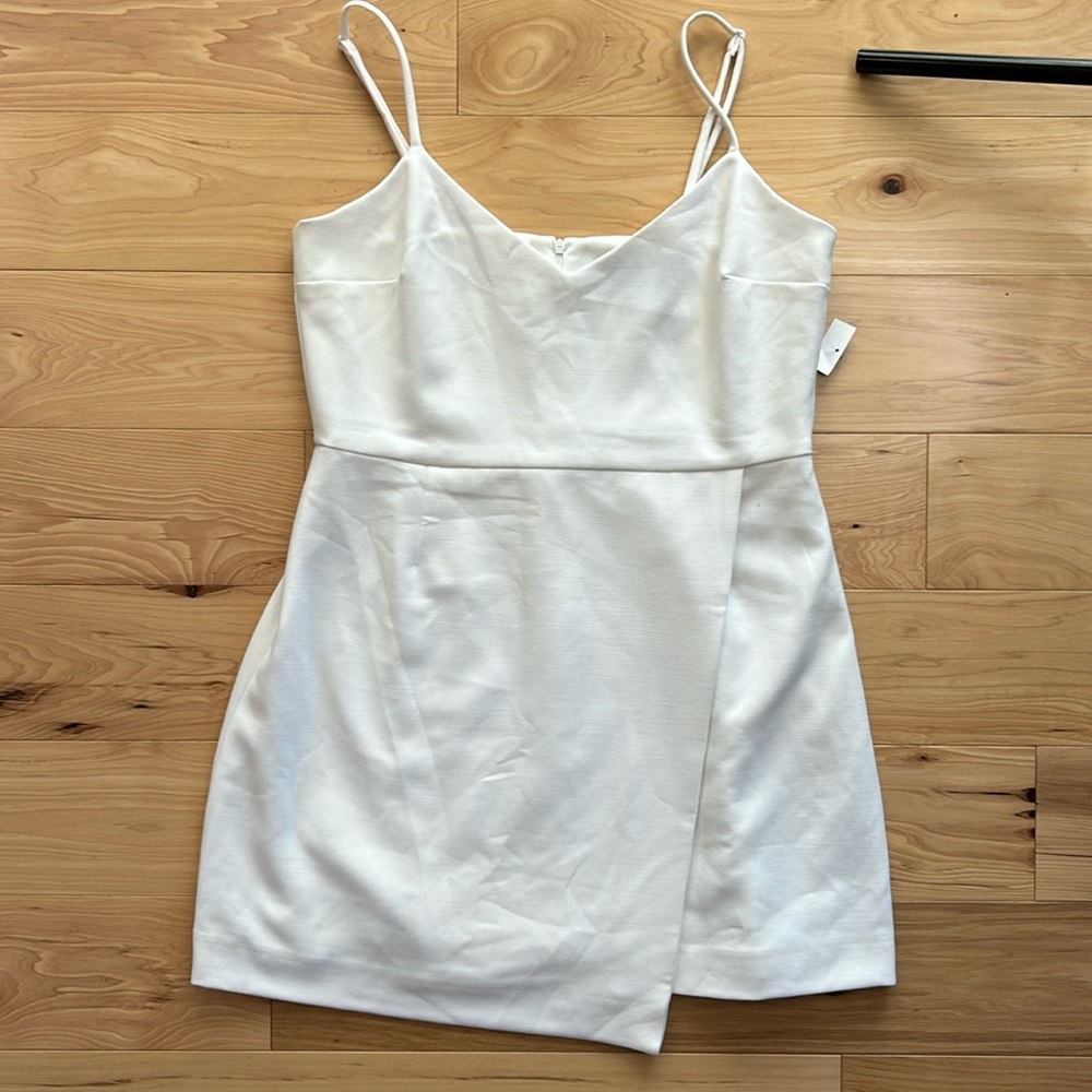 NWOT French Connection White Sweetheart Neck Mini Dress | Size 12